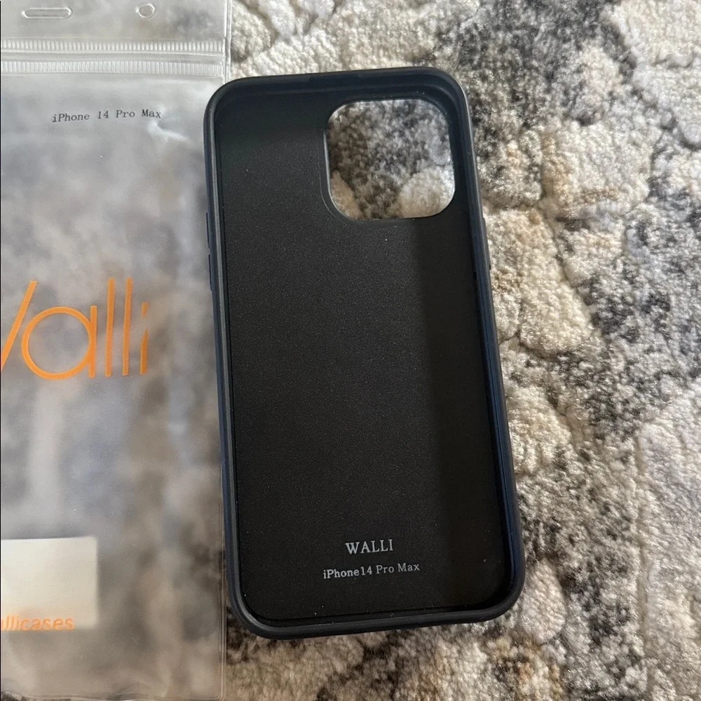 Wallis iphone 14